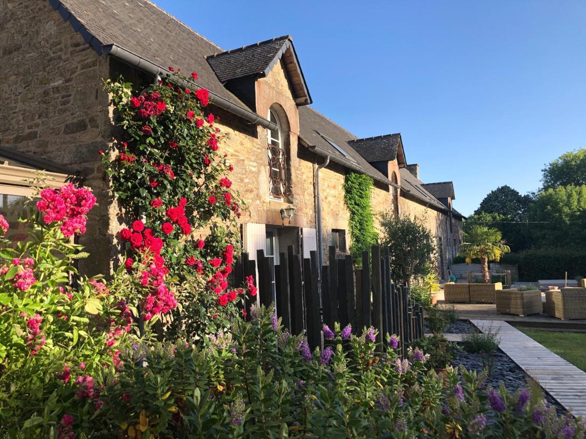 Bed and Breakfast Les Dames de Nage Grand-Champ Exterior foto