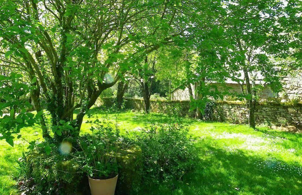 Bed and Breakfast Les Dames de Nage Grand-Champ Exterior foto